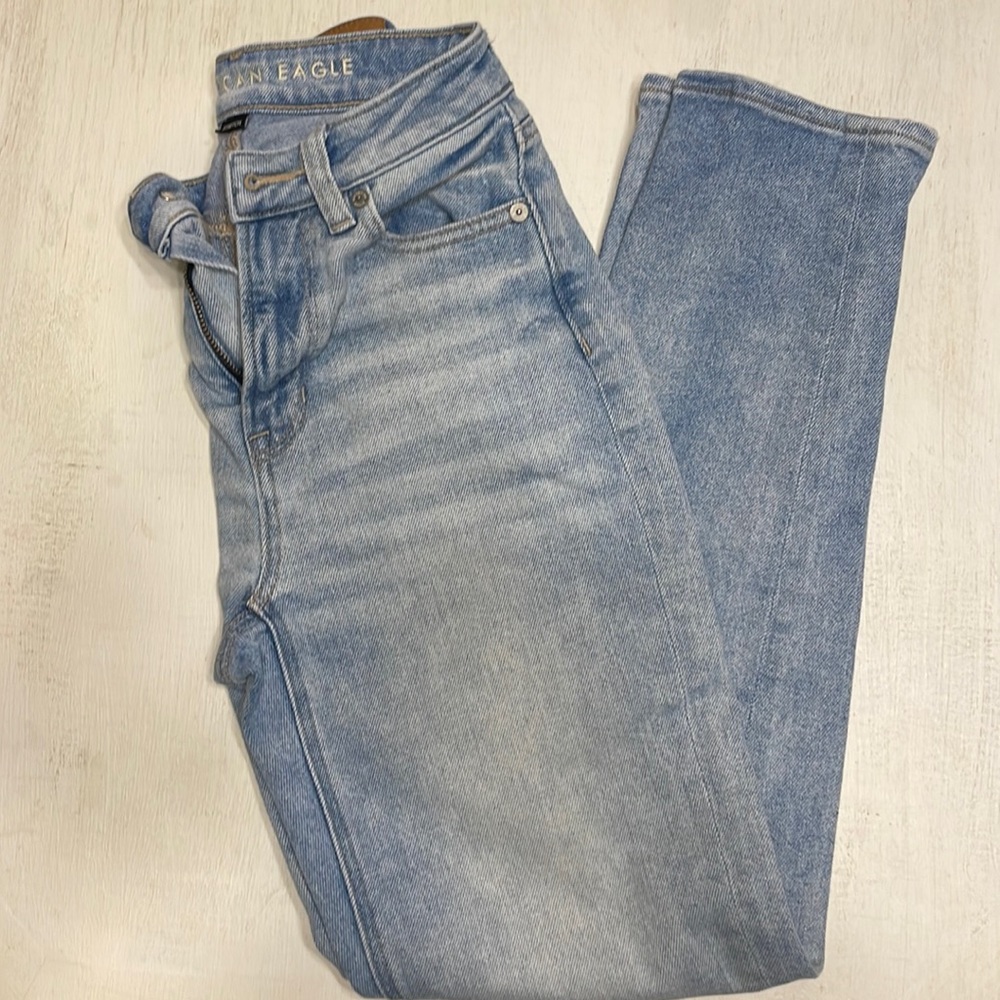 American Eagle mom straight jeans